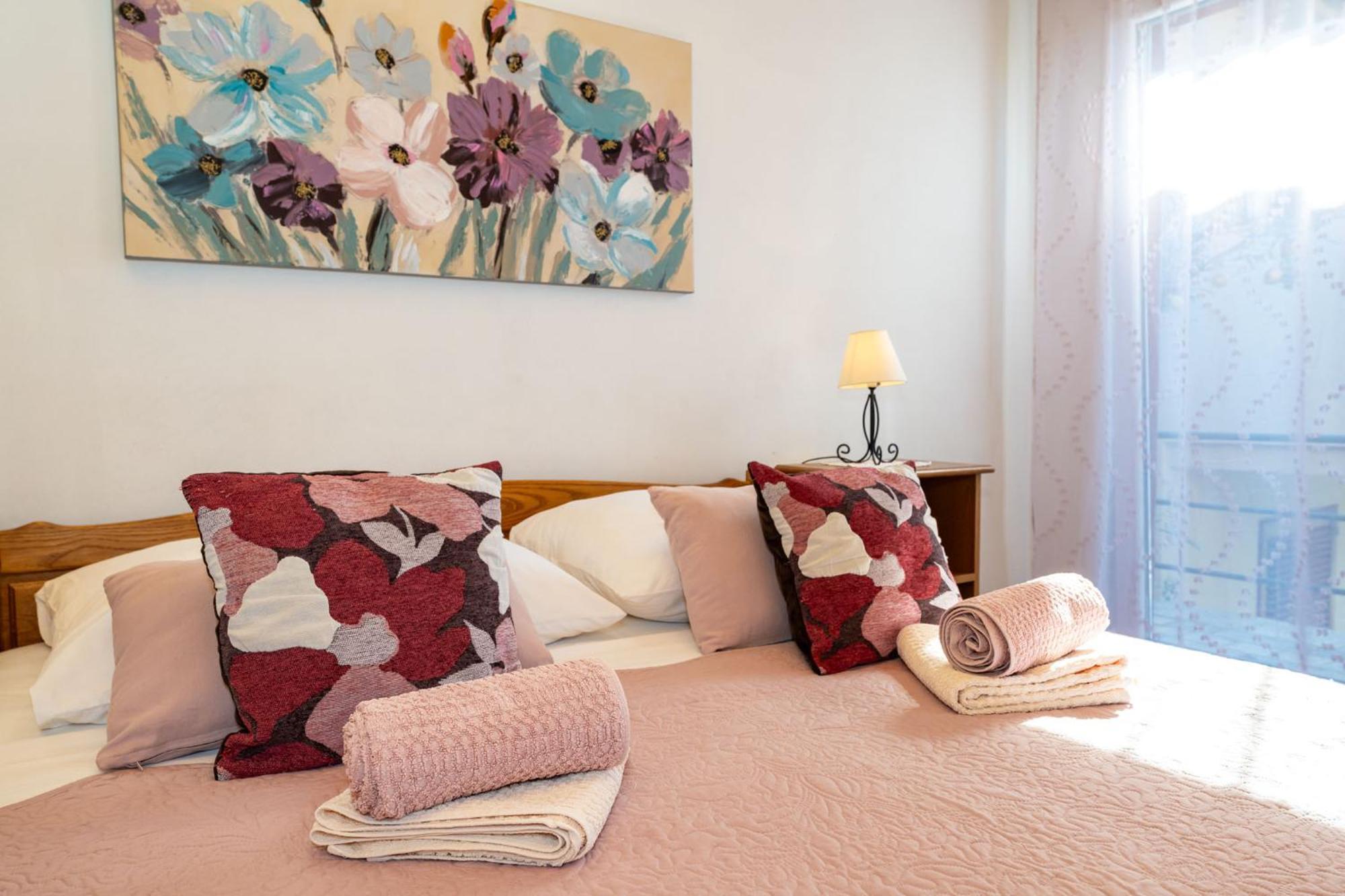 Apartments Adriana Starigrad Paklenica Room photo